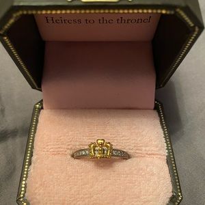 Juicy Couture Crown Ring